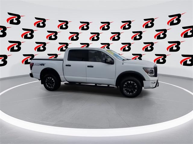 2021 Nissan TITAN Crew Cab PRO-4X 4x4