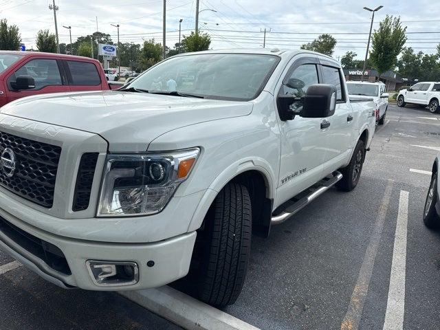 2019 Nissan TITAN PRO-4X