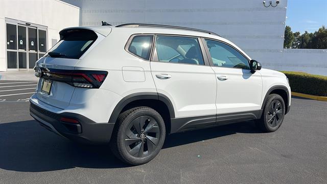 2025 Volkswagen Taos 1.5T S