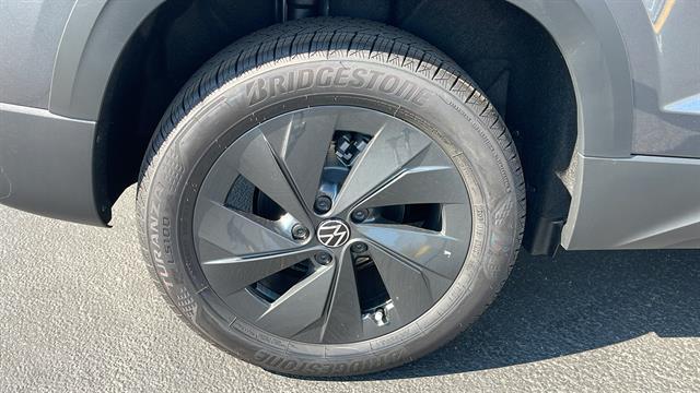 2025 Volkswagen Taos 1.5T S
