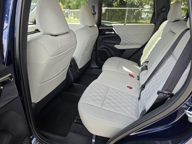 2025 Mitsubishi Outlander PHEV SEL S-AWC