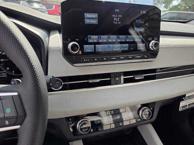 2025 Mitsubishi Outlander PHEV SEL S-AWC