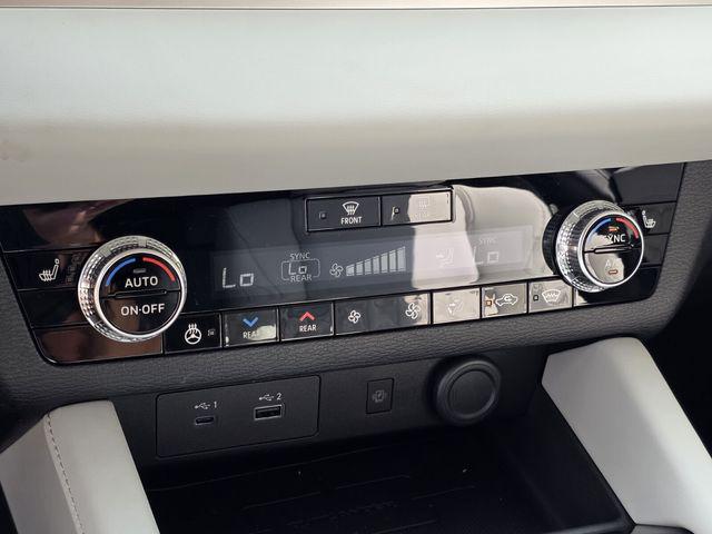 2025 Mitsubishi Outlander PHEV SEL S-AWC