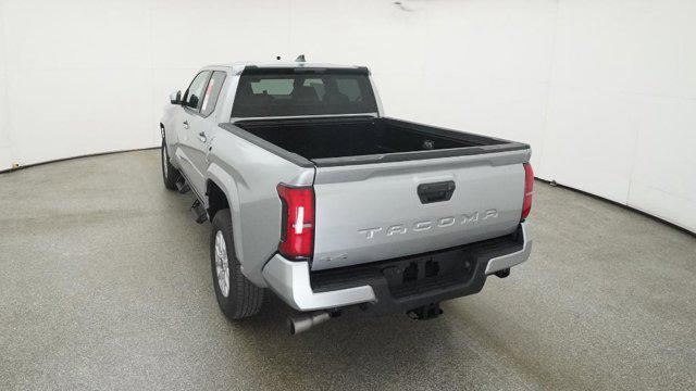 2025 Toyota Tacoma SR5 4WD