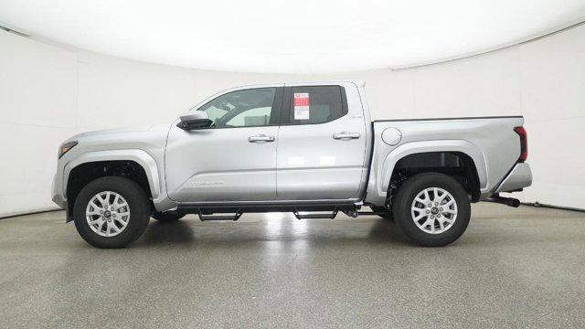 2025 Toyota Tacoma SR5 4WD