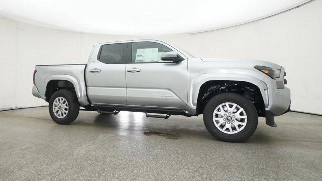 2025 Toyota Tacoma SR5 4WD