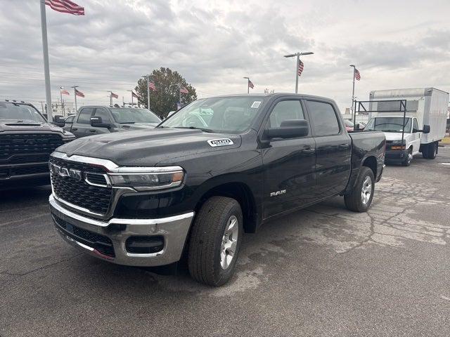 2025 RAM Ram 1500 RAM 1500 TRADESMAN CREW CAB 4X4 57 BOX