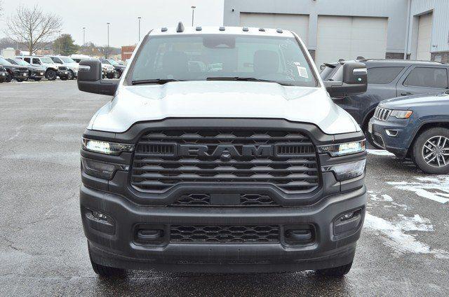 2026 RAM Ram 3500 Chassis Cab RAM 3500 TRADESMAN CHASSIS REGULAR CAB 4X4 60 CA