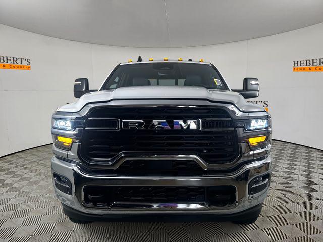 2026 RAM Ram 2500 RAM 2500 TRADESMAN CREW CAB 4X4 64 BOX