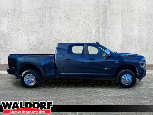 2026 RAM Ram 3500 RAM 3500 LARAMIE MEGA CAB 4X4 64 BOX 2026 RAM Ram 3500 RAM 3500 LARAMIE MEGA CAB 4X4 64 BOX