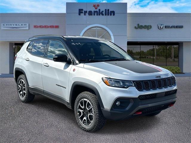 2026 Jeep Compass COMPASS TRAILHAWK 4X4 2026 Jeep Compass COMPASS TRAILHAWK 4X4