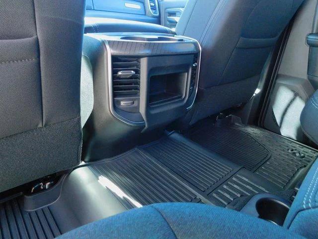 2026 Ram 3500 Big Horn Crew Cab 4x4 6'4" Box