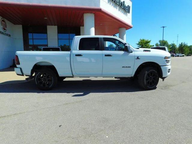 2026 Ram 3500 Big Horn Crew Cab 4x4 6'4" Box