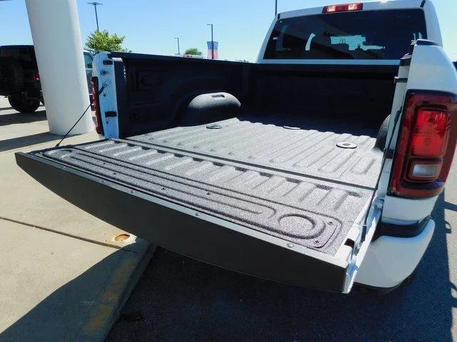 2026 Ram 3500 Big Horn Crew Cab 4x4 6'4" Box