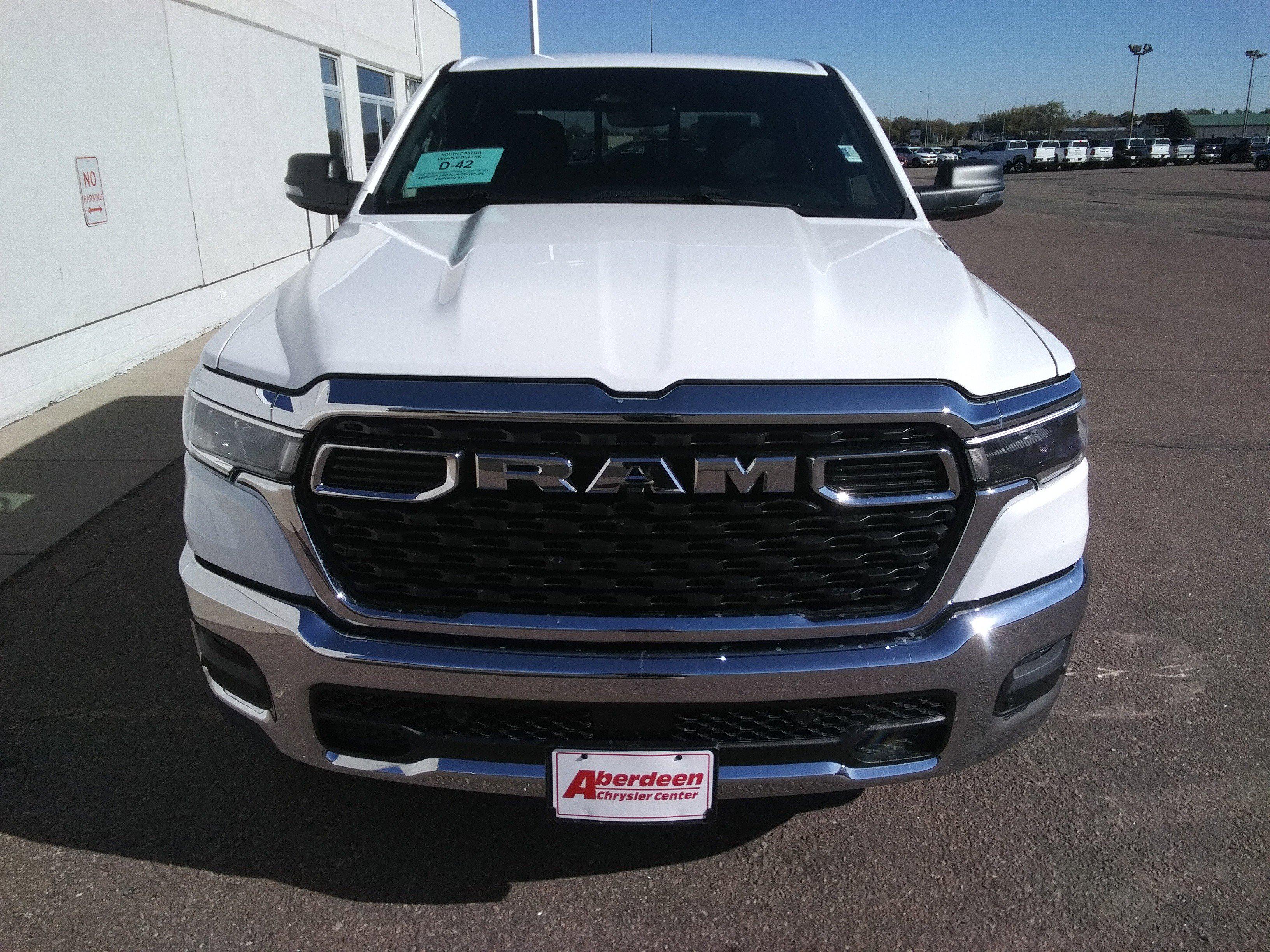 2026 RAM Ram 1500 RAM 1500 BIG HORN CREW CAB 4X4 57 BOX