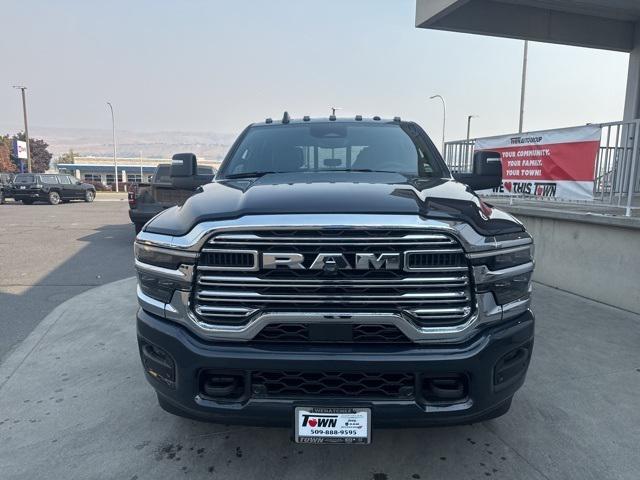 2026 RAM Ram 3500 Chassis Cab RAM 3500 BIG HORN CREW CAB CHASSIS 4X4 60 CA 2026 RAM Ram 3500 Chassis Cab RAM 3500 BIG HORN CREW CAB CHASSIS 4X4 60 CA