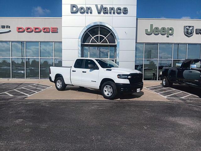 2025 RAM Ram 1500 RAM 1500 TRADESMAN QUAD CAB 4X4 64 BOX 2025 RAM Ram 1500 RAM 1500 TRADESMAN QUAD CAB 4X4 64 BOX