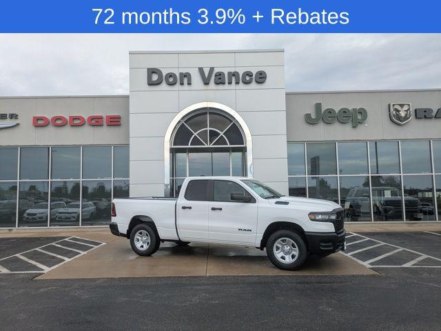2025 RAM Ram 1500 RAM 1500 TRADESMAN QUAD CAB 4X4 64 BOX