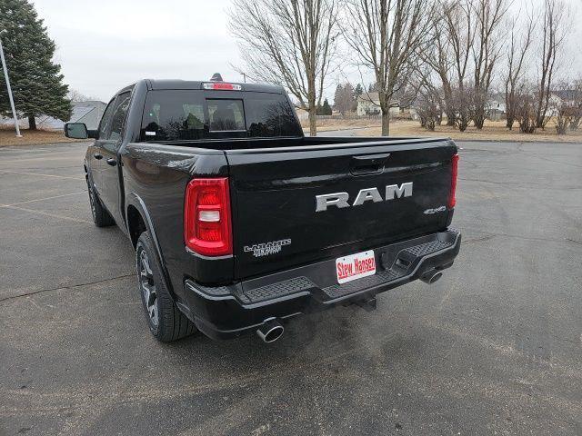 2026 Ram 1500 Laramie Crew Cab 4x4 5'7" Box