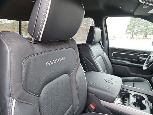 2026 Ram 1500 Laramie Crew Cab 4x4 5'7" Box