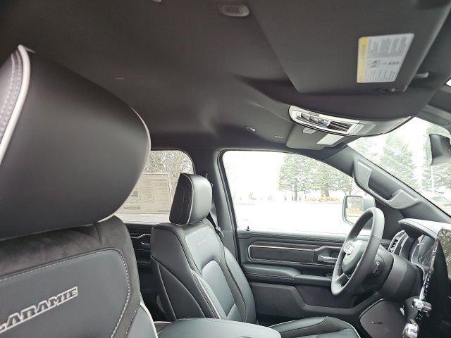 2026 Ram 1500 Laramie Crew Cab 4x4 5'7" Box
