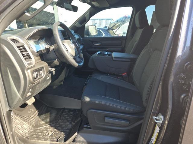 2025 RAM Ram 1500 RAM 1500 TRADESMAN CREW CAB 4X4 57 BOX 2025 RAM Ram 1500 RAM 1500 TRADESMAN CREW CAB 4X4 57 BOX