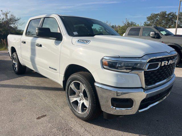 2025 RAM Ram 1500 RAM 1500 TRADESMAN CREW CAB 4X2 57 BOX 2025 RAM Ram 1500 RAM 1500 TRADESMAN CREW CAB 4X2 57 BOX