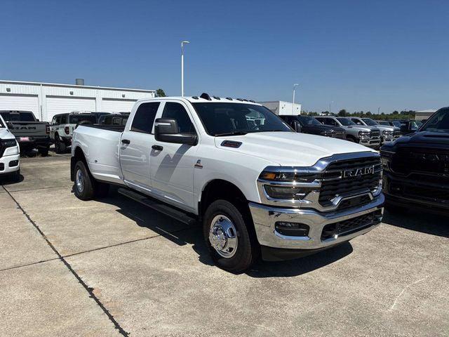 2026 RAM Ram 3500 RAM 3500 TRADESMAN CREW CAB 4X4 8 BOX 2026 RAM Ram 3500 RAM 3500 TRADESMAN CREW CAB 4X4 8 BOX