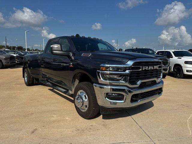 2026 RAM Ram 3500 RAM 3500 TRADESMAN CREW CAB 4X4 8 BOX 2026 RAM Ram 3500 RAM 3500 TRADESMAN CREW CAB 4X4 8 BOX