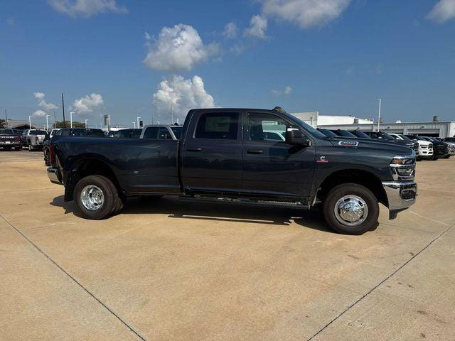 2026 RAM Ram 3500 RAM 3500 TRADESMAN CREW CAB 4X4 8 BOX 2026 RAM Ram 3500 RAM 3500 TRADESMAN CREW CAB 4X4 8 BOX