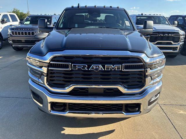 2026 RAM Ram 3500 RAM 3500 TRADESMAN CREW CAB 4X4 8 BOX