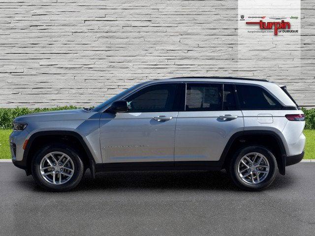 2025 Jeep Grand Cherokee GRAND CHEROKEE LAREDO X 4X4