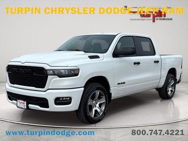 2026 RAM Ram 1500 RAM 1500 EXPRESS CREW CAB 4X4 57 BOX