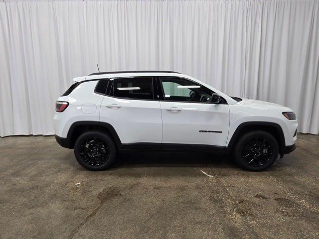 2026 Jeep Compass Latitude Altitude