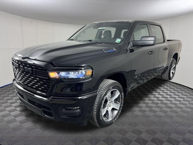 2025 RAM Ram 1500 RAM 1500 TRADESMAN CREW CAB 4X2 57 BOX 2025 RAM Ram 1500 RAM 1500 TRADESMAN CREW CAB 4X2 57 BOX