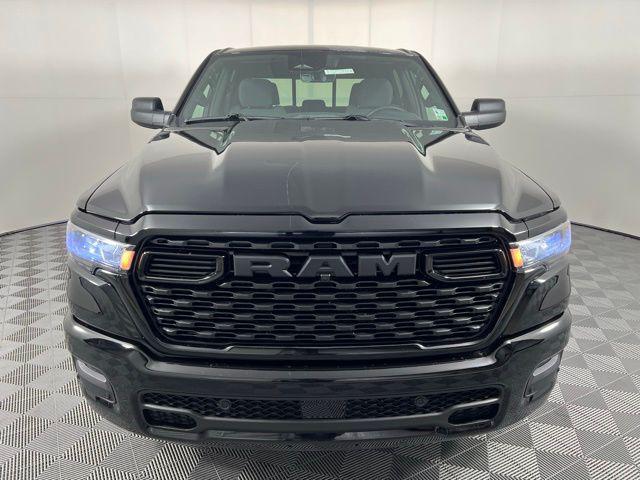 2025 RAM Ram 1500 RAM 1500 TRADESMAN CREW CAB 4X2 57 BOX