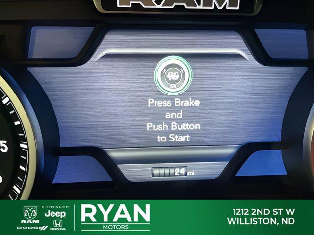 2026 Ram 1500 Warlock Crew Cab 4x4 5'7" Box