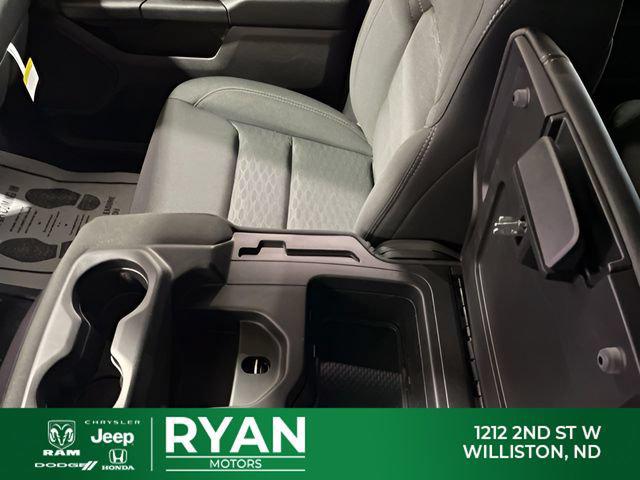 2026 Ram 1500 Warlock Crew Cab 4x4 5'7" Box