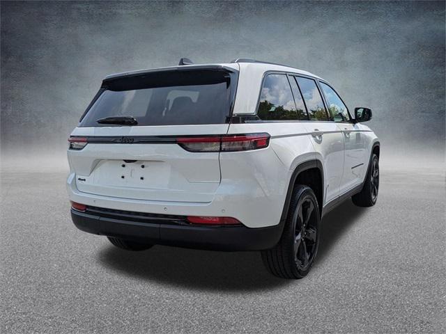 2023 Jeep Grand Cherokee Altitude 4x4