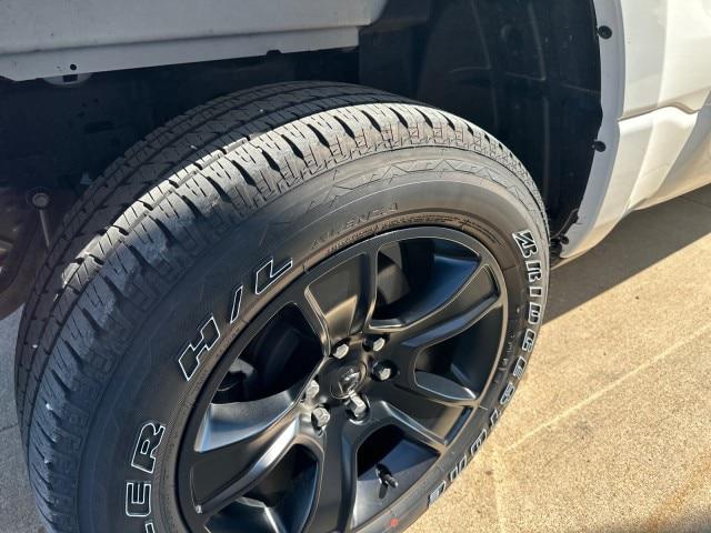 2024 Ram 1500 Big Horn Crew Cab 4x4 57 Box
