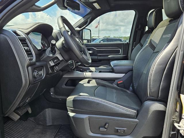 2024 Ram 3500 Laramie Crew Cab 4x4 64 Box