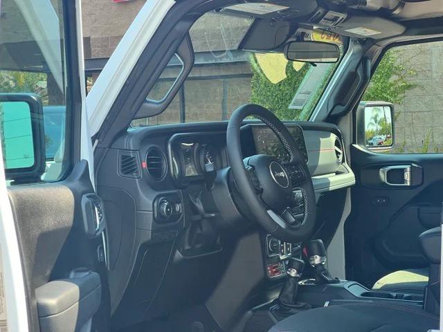 2025 Jeep Wrangler 2-Door Rubicon 4x4