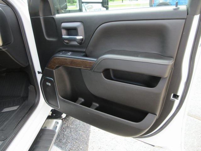 2017 GMC Sierra 3500HD Denali