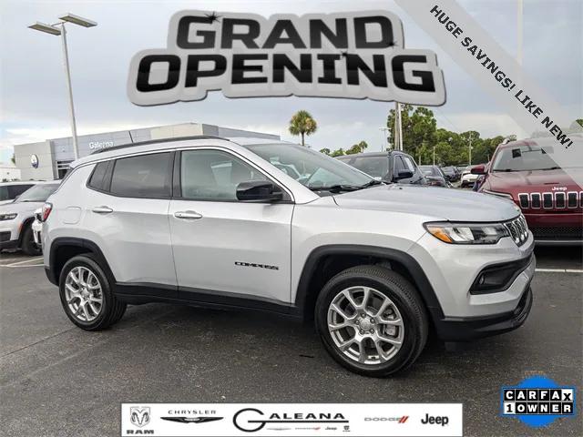 2024 Jeep Compass Latitude Lux FWD