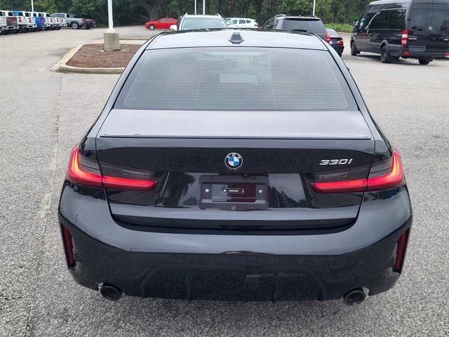 2025 BMW 3 Series 330i Sedan