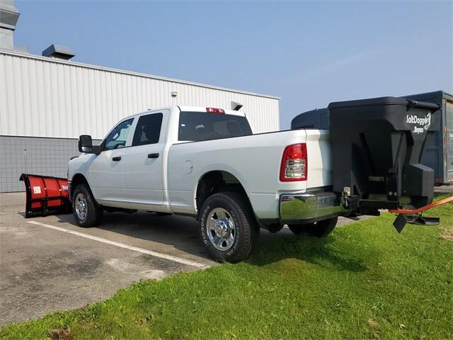 2024 RAM 2500 Tradesman Crew Cab 4x4 64 Box 2024 RAM 2500 Tradesman Crew Cab 4x4 64 Box