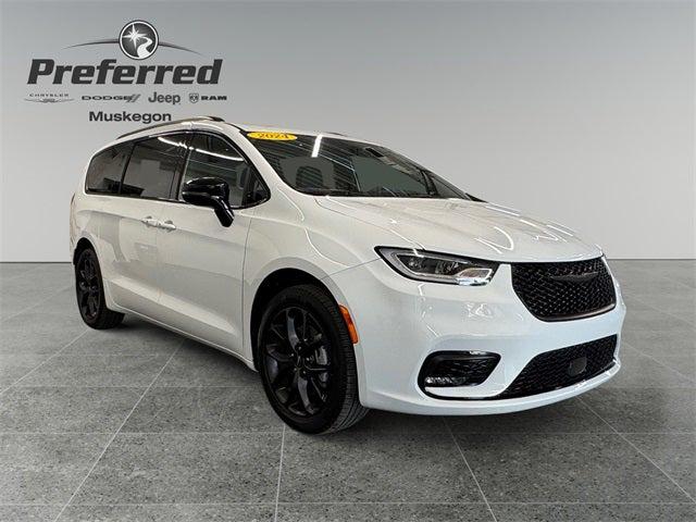 2024 Chrysler Pacifica Touring L AWD
