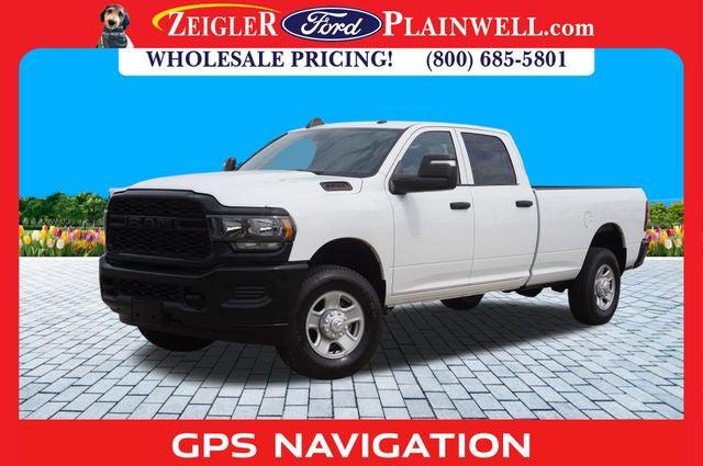 2023 RAM 3500 Tradesman Crew Cab 4x4 8 Box 2023 RAM 3500 Tradesman Crew Cab 4x4 8 Box