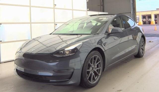2022 Tesla Model 3 Long Range Dual Motor All-Wheel Drive