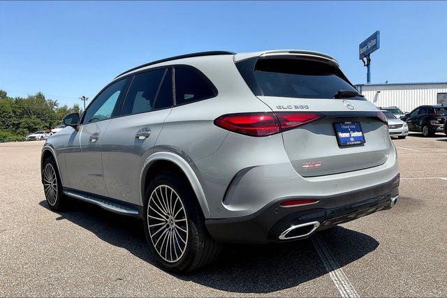 2025 Mercedes-Benz GLC 300 4MATIC SUV